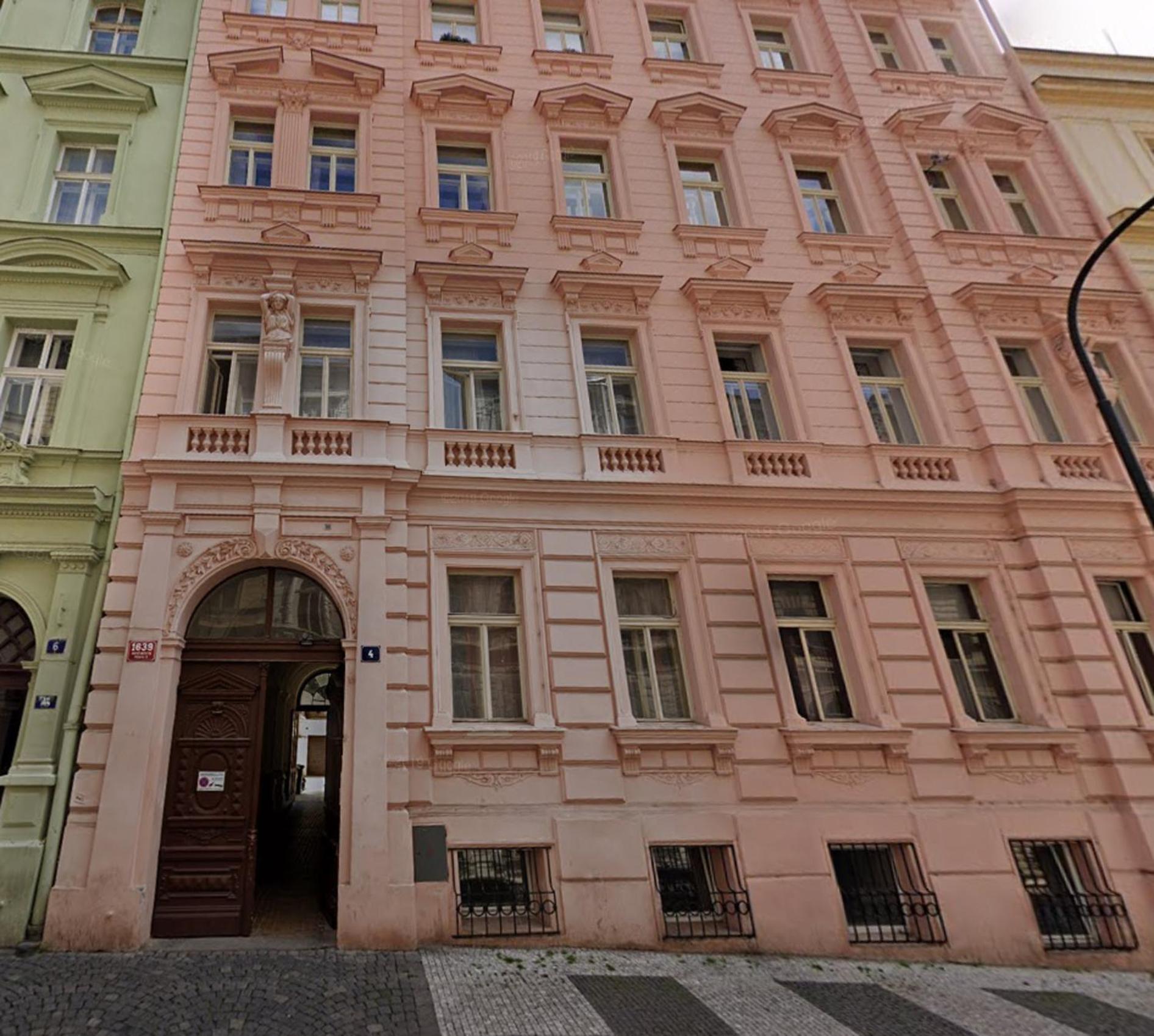 Modern And Spacious Apartments In City Center Praga Esterno foto